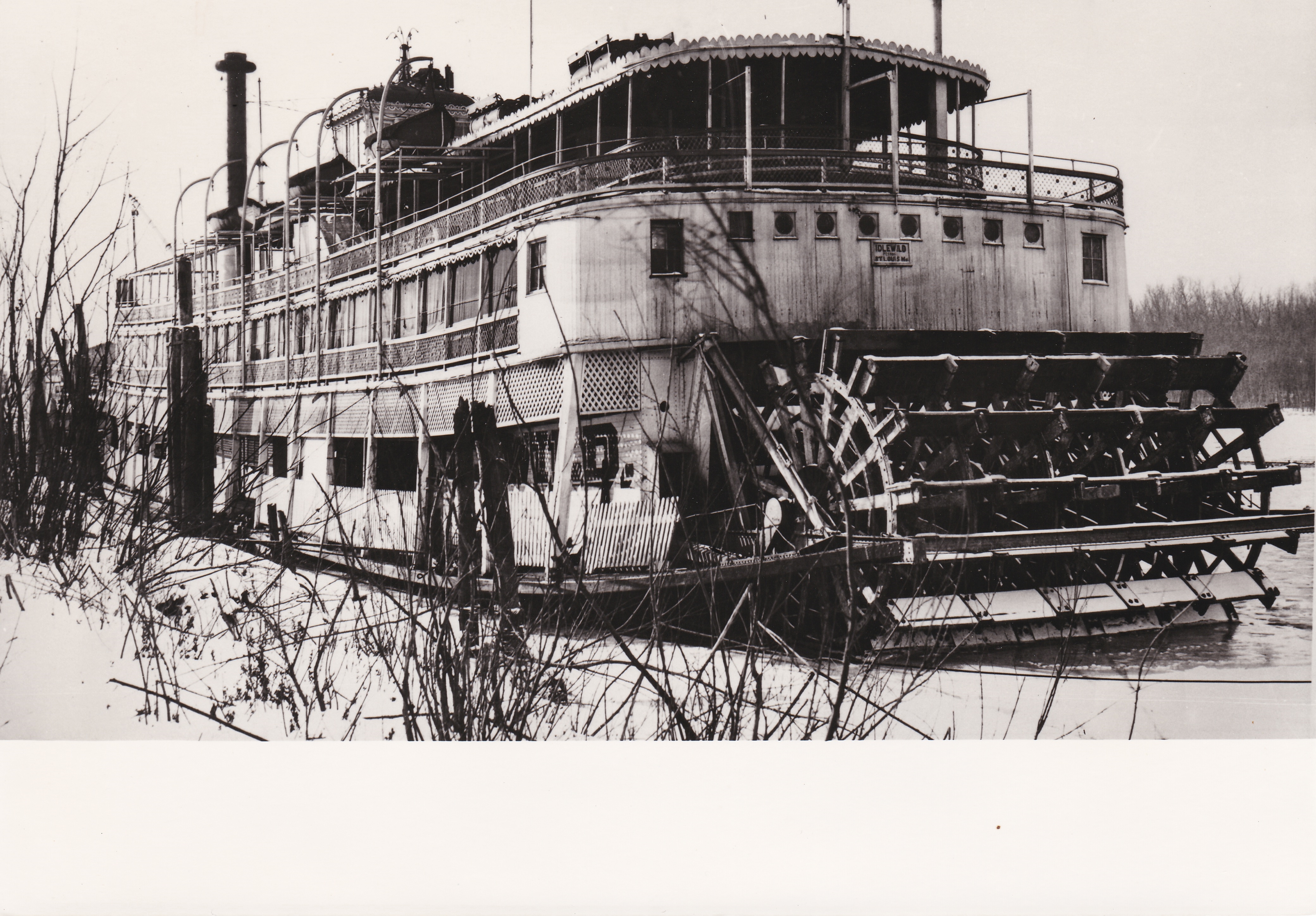 IDLEWILD – DER STEAMBOAT MUELLER